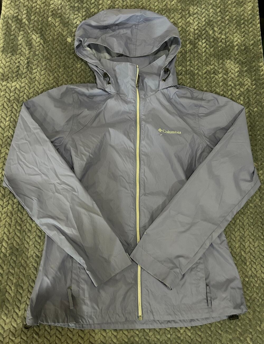 Columbia Omni-Tech Rain Jacket Womens Small Lavender Waterproof Hooded Trail